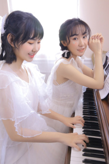 儿媳妇夸我比她老公大怎么回复